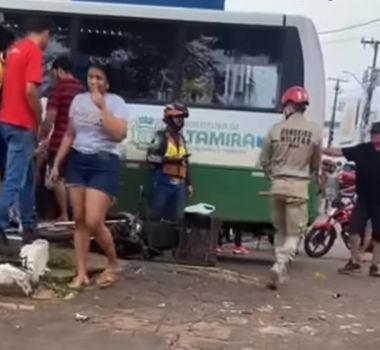 Imagem - Acidente com ônibus da prefeitura deixa criança ferida em avenida de Altamira