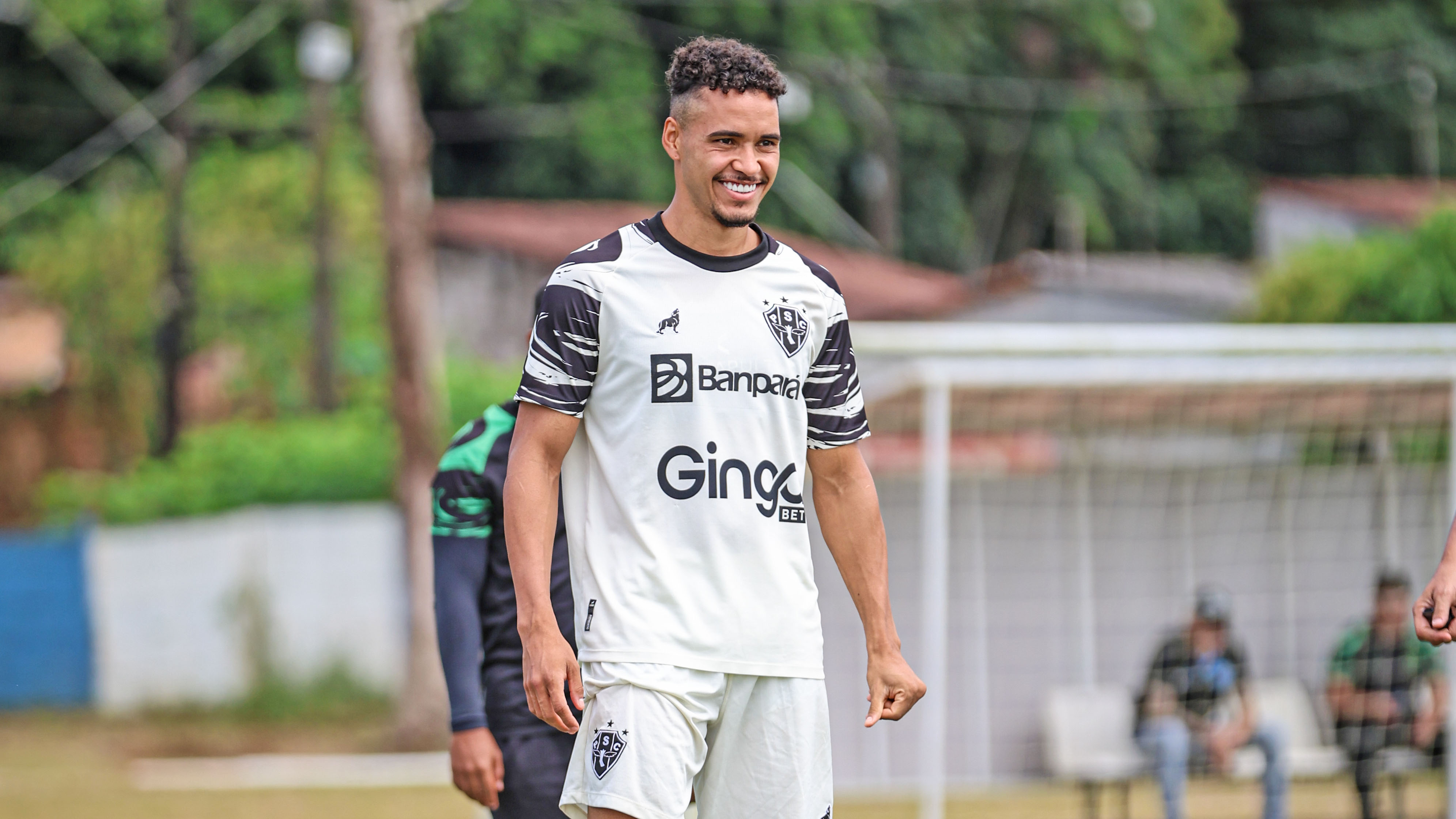 André Lima, de momento, permanece no Paysandu