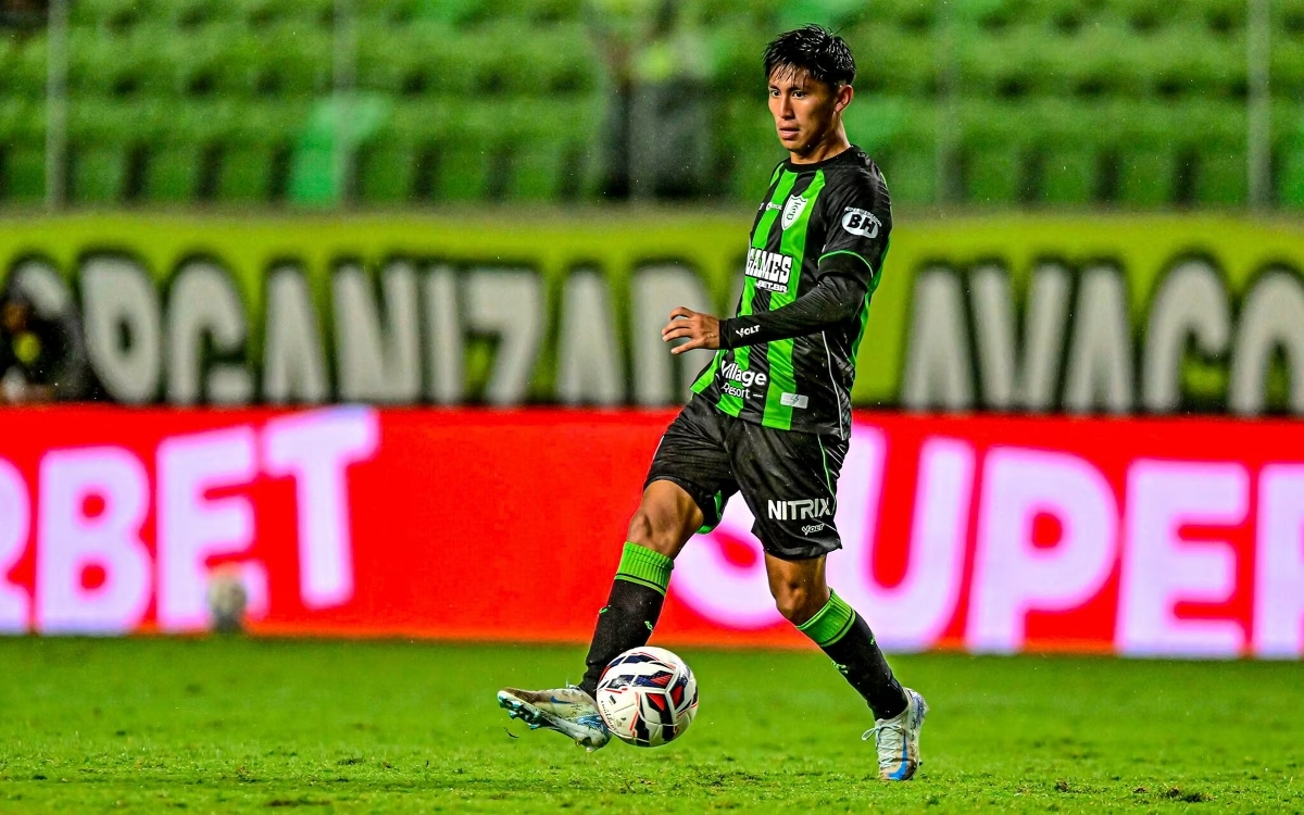 Imagem - Remo oficializa negociação para contratar boliviano Miguelito