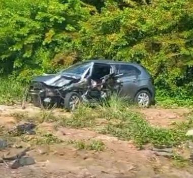 Imagem - Colisão entre dois carros deixa feridos na estrada de Mosqueiro