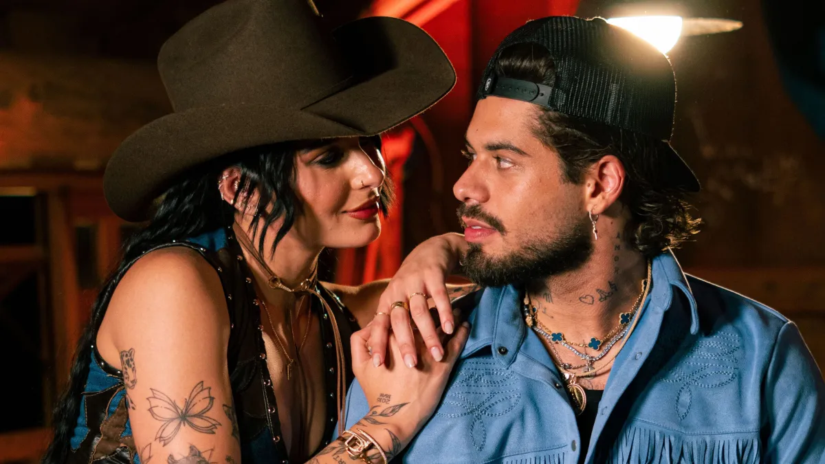 Cantor usa redes sociais para afirmar que só ele vai esclarecer assuntos sobre sua vida