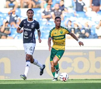 Imagem - Remo renova com zagueiro que esteve prestes a acertar com rival da Série A