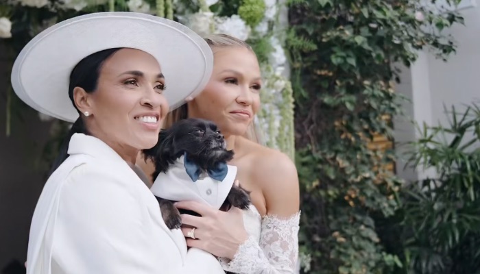 (Marta se casa com ex-jogadora do Orlando Pride nos Estados Unidos)