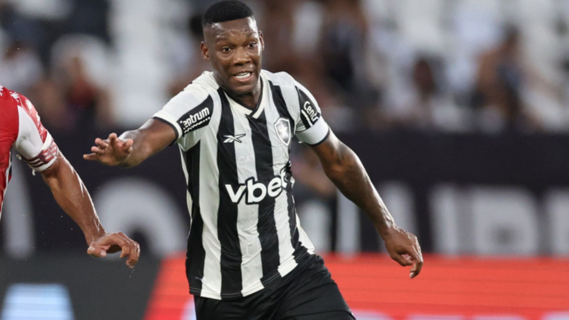 Patrick de Paula foi a primeira grande contratação da SAF do Botafogo, em 2022.