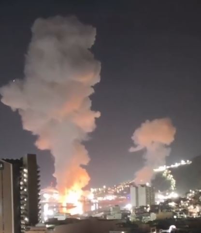 Imagem - Caracas é alvo de explosões durante ataque dos Estados Unidos; veja