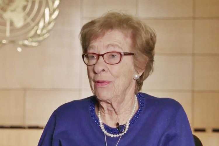 (Eva Schloss morre aos 96 anos)