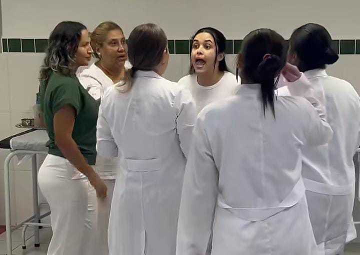 Jovem conquistou a internet com performance dramática -