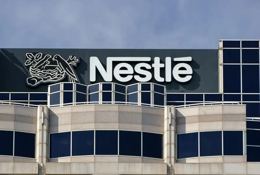 A Nestlé Brasil anunciou nesta quarta-feira (7), o recolhimento voluntário e preventivo de lotes específicos de suas fórmulas infantis