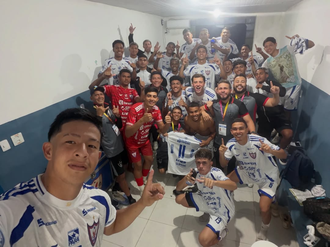 Vitória mantém chances de classificação do Azulão -