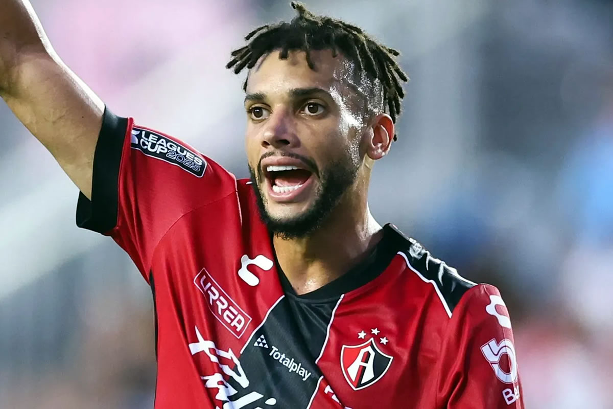 Imagem - Remo mira contratação de zagueiro com passagem por Botafogo e São Paulo