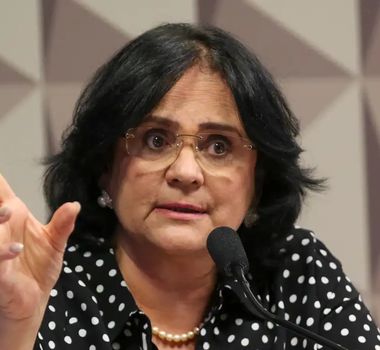 Imagem - Damares pede vistoria na cela de Bolsonaro e cita inspeção feita em prisão de Lula