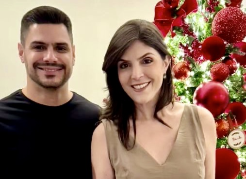 Passadas as festas de final de ano, Caio Guimarães, na foto com Raiana Guimarães, prepara-se para lançar novidades nas duas unidades de seu restaurante italiano, o Pizza do Macaco.