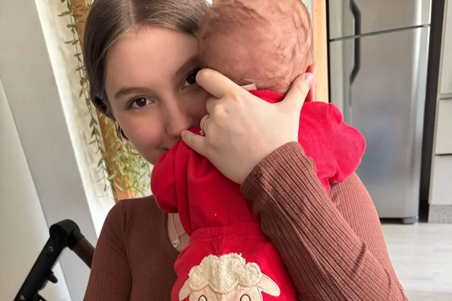 Isabel tinha 19 anos e enfrentava complicações decorrentes de um transplante de medula óssea realizado em outubro de 2025.

