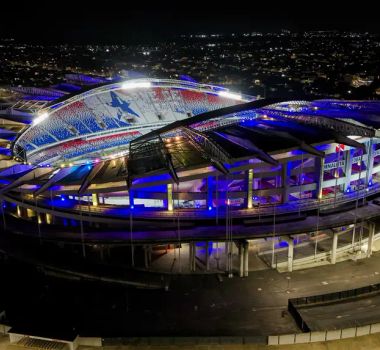 Imagem - Mangueirão ilumina noite de Belém em homenagem ao aniversário da cidade