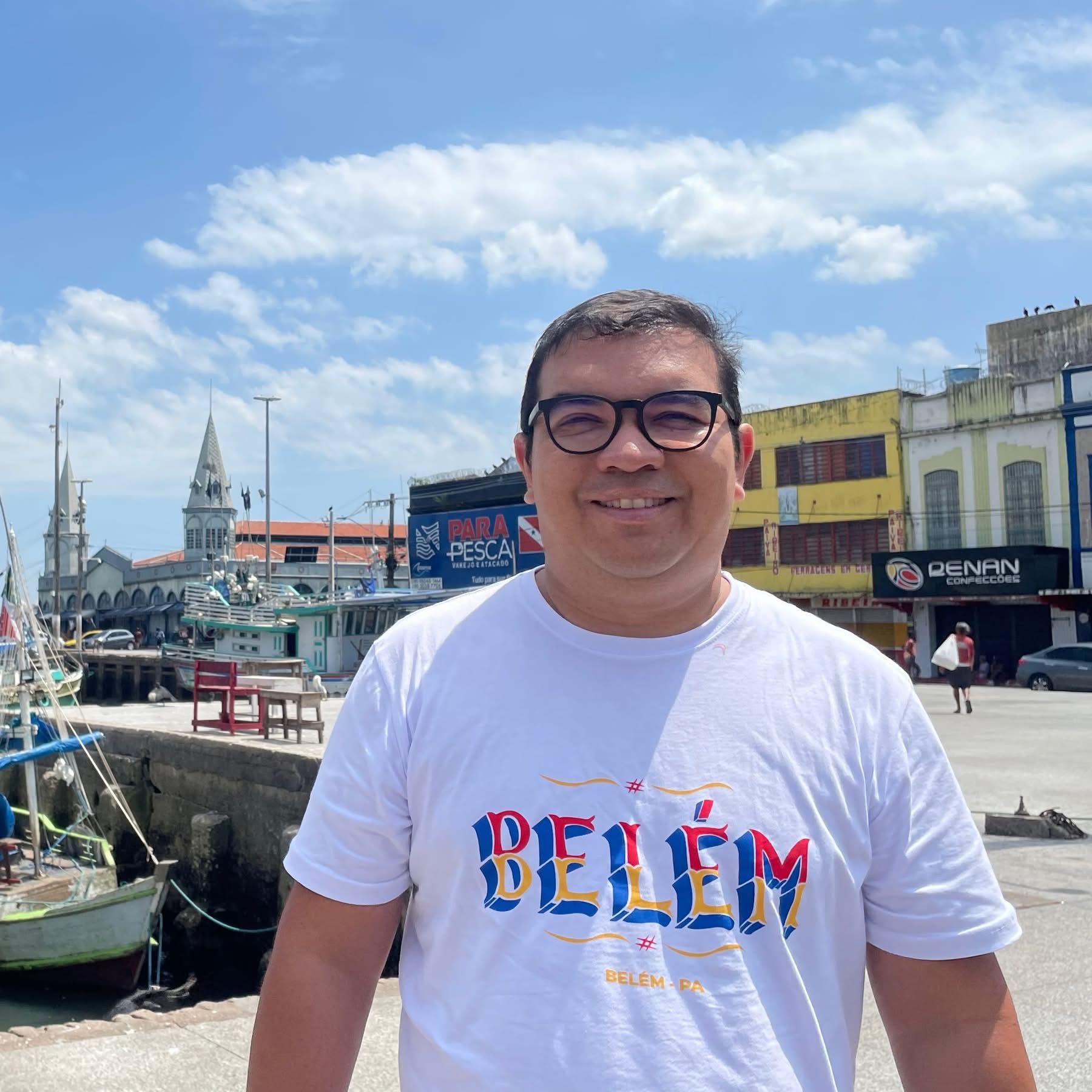 Historiador e professor de história Michel Pinho