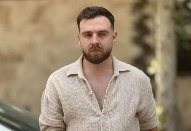 Erfan Soltani, de 26 anos, o manifestante iraniano tem sua execução por enforcamento marcada para nesta quarta-feira (14). 