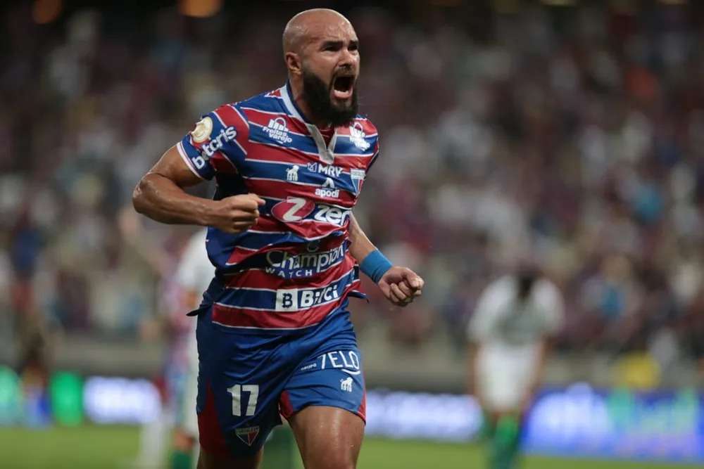 Volante pode acertar com o Remo - 