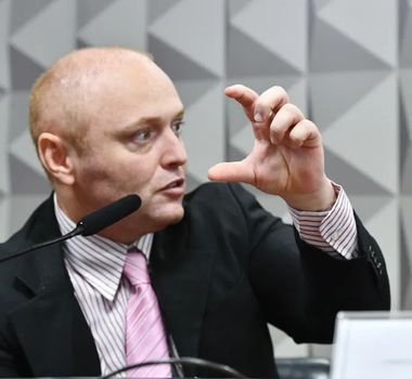 Imagem - Condenado por invadir sistemas a mando de Zambelli, hacker retorna ao 'presídio dos famosos'