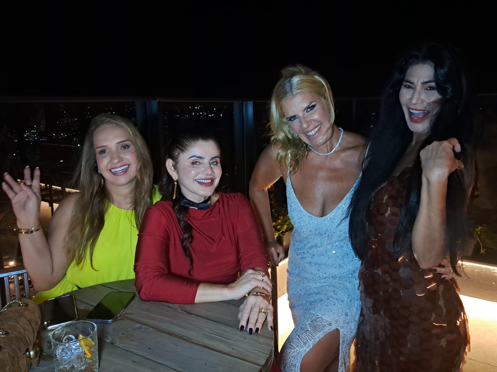 Adriana Conor, Flavia Longo, Lissandra Olaio e Andrea Borges
