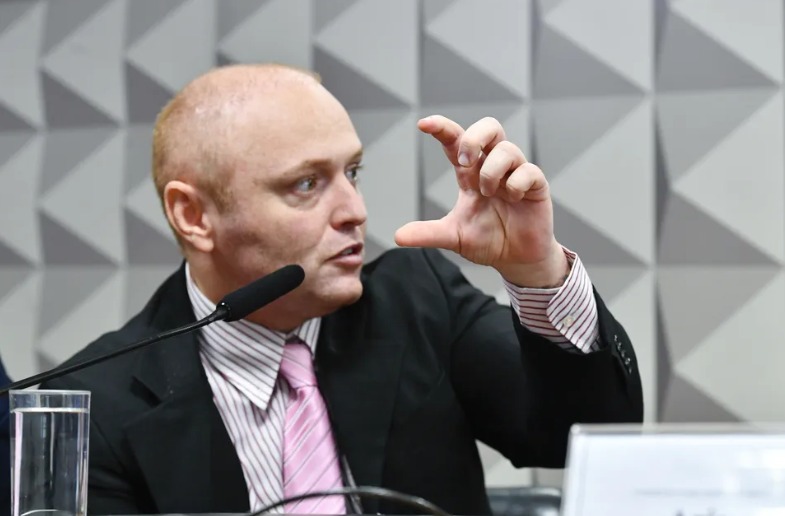 (Hacker Walter Delgatti Neto foi transferido de volta nesta quarta-feira (14), para a Penitenciária II de Tremembé, no interior de São Paulo)