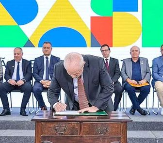 Imagem - Presidente Lula participa da cerimônia de 90 anos de criação do salário mínimo