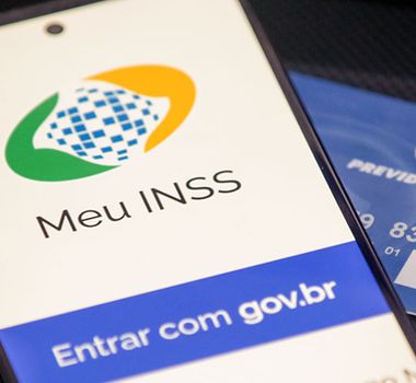Imagem - Aposentadoria 2026: simulador do INSS mostra valores e tempo de contribuição pelas novas regras