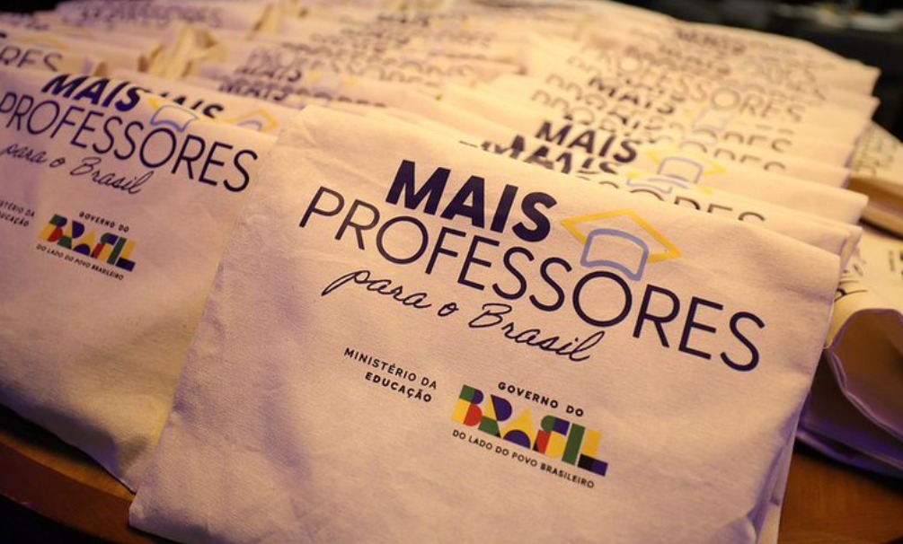 Imagem - MEC publica edital com 12 mil vagas para o Pé-de-Meia Licenciaturas 2026