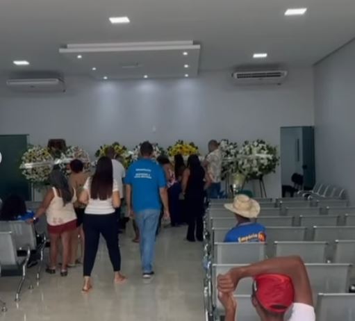 Imagem - Comoção marca despedida de preparador físico do Águia de Marabá que morreu em acidente