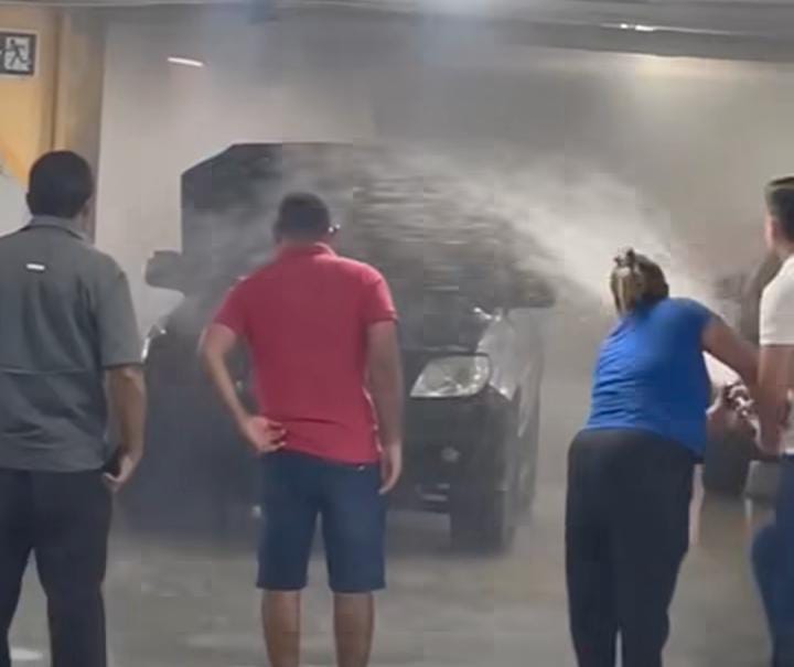 Princípio de incêndio foi controlado no local.