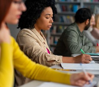 Imagem - Nota do Enem amplia acesso ao ensino superior em 2026