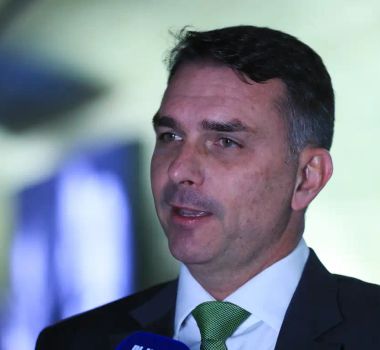 Imagem - PL deve definir em fevereiro estratégia da pré-campanha de Flávio Bolsonaro