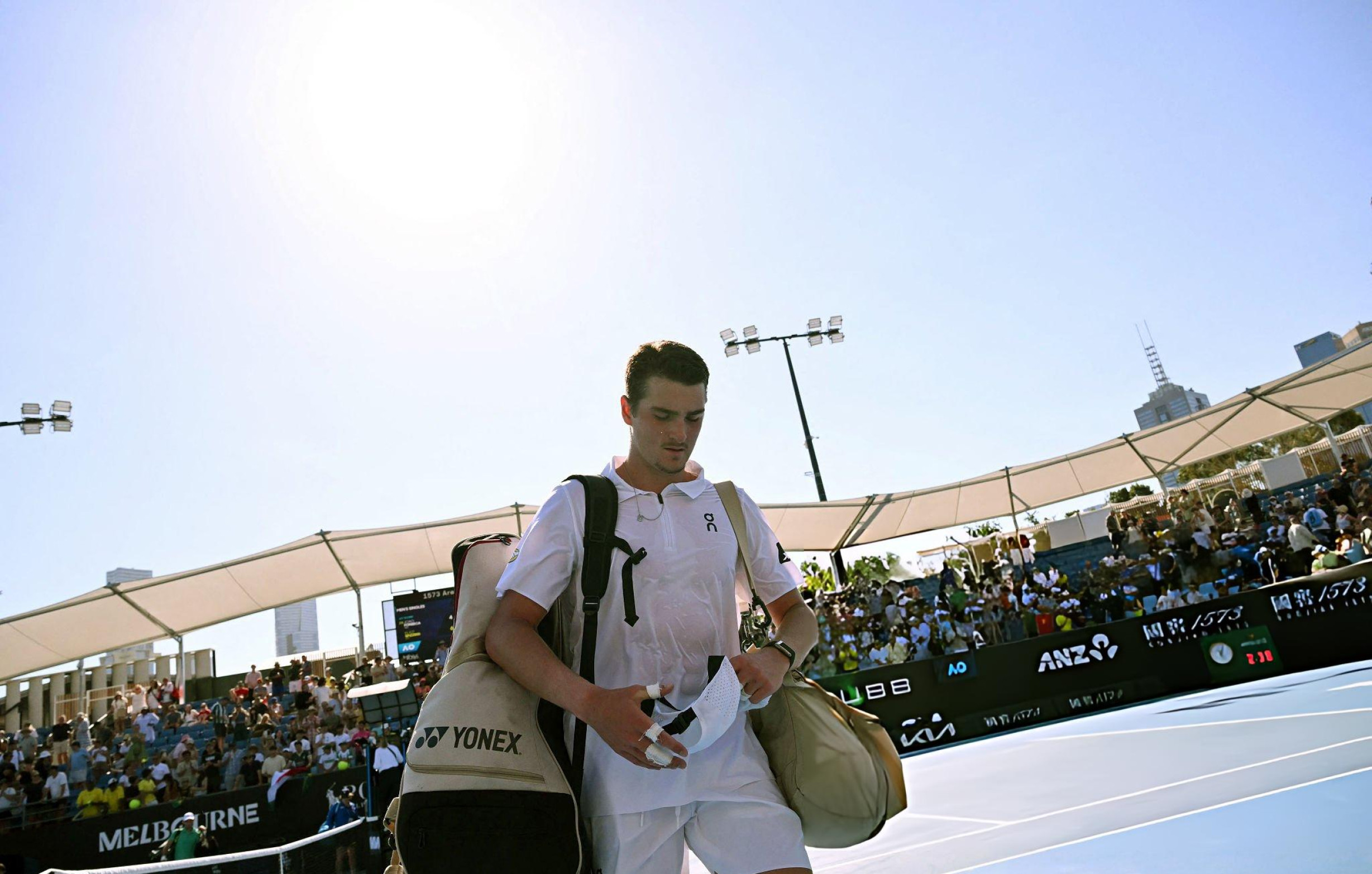 Brasileiro caiu na estreia do Grand Slam - 