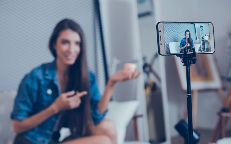 Imagem - Entenda a lei assinada por Lula que regulamenta a atividade de influenciadores digitais