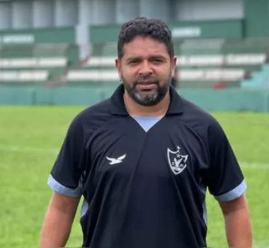 Imagem - Treinador do Águia sub-20 continua em coma induzido após acidente