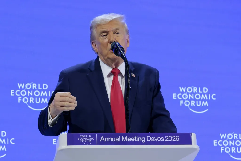 Imagem - Em Davos, Trump diz que quer comprar Groelândia sem uso da força