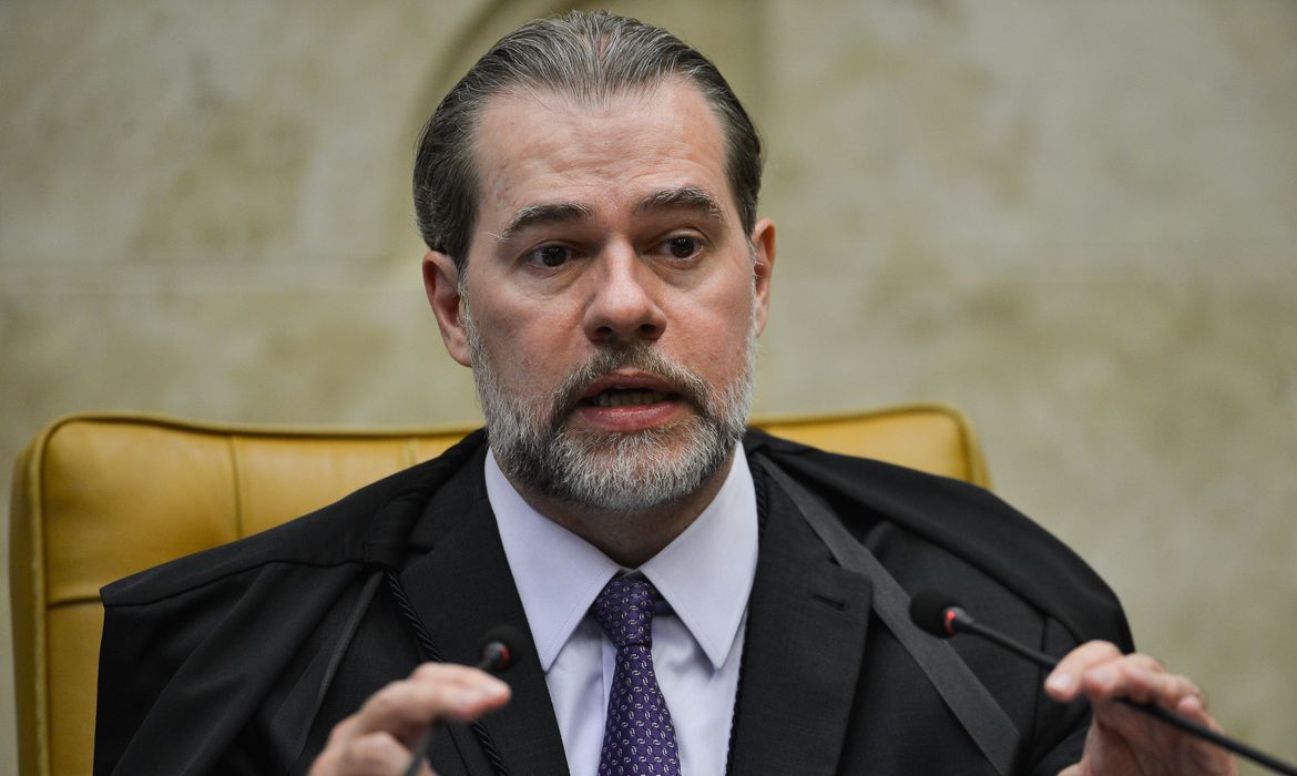 Senador Carlos Portinho -
