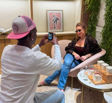 Imagem - Virginia diverte seguidores ao colocar Vini Jr. no papel de fotógrafo em Madri