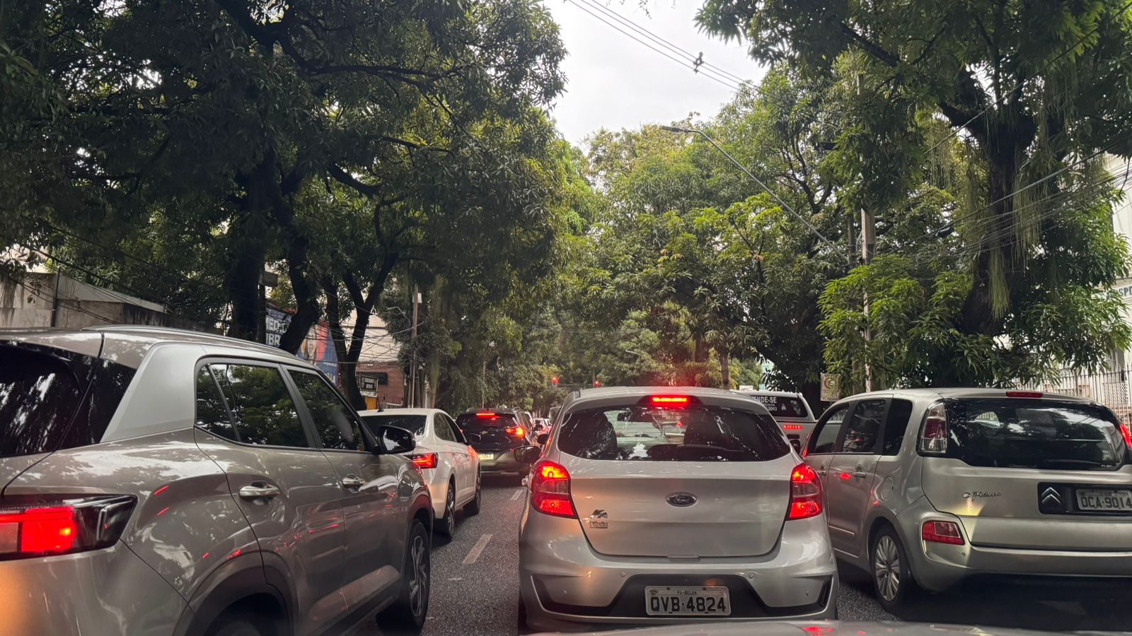 Imagem - Manhã de chuva e trânsito lento marcam esta sexta-feira em Belém; acompanhe