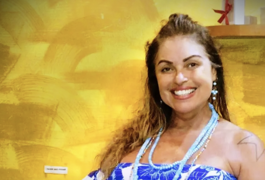 Mulher foi detida após xingar e cuspir em comerciante negra durante evento no Pelourinho