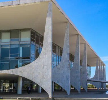 Imagem - Planalto é cercado um dia antes de ato organizado por Nikolas Ferreira