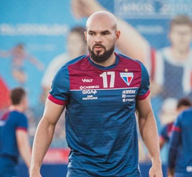 Imagem - Remo oficializa a contratação do volante Zé Welinson