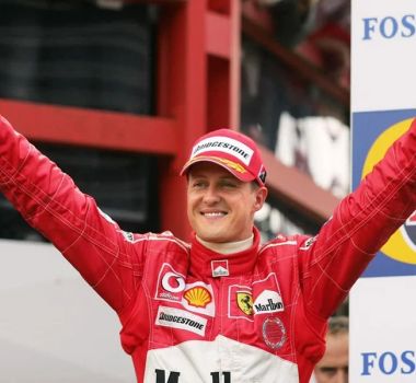 Imagem - Relatório diz que Michael Schumacher deixou cama e passa a usar cadeira de rodas