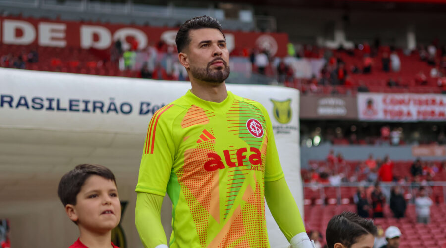 Desde que chegou a Porto Alegre, em 2024, o goleiro enfrentou uma sequência de problemas físicos