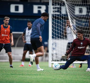 Imagem - Remo finaliza preparação e embarca para estreia no Brasileirão; veja os relacionados