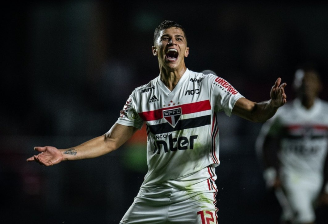 Imagem - Remo anuncia o meia Vitor Bueno, ex-Athletico e São Paulo