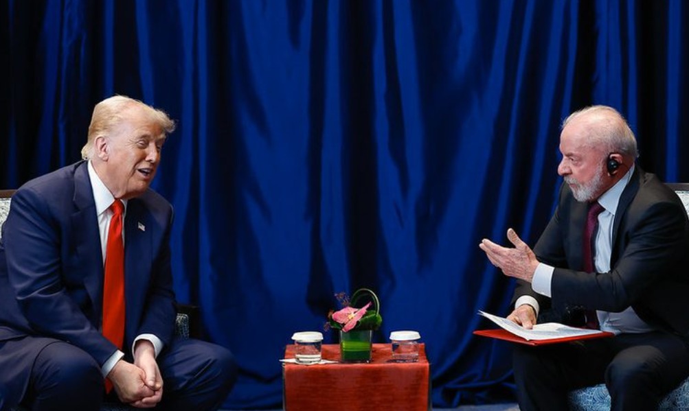 (Presidentes Trump e Lula)