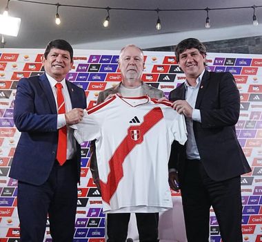 Imagem - Mano Menezes é apresentado como novo técnico da seleção do Peru