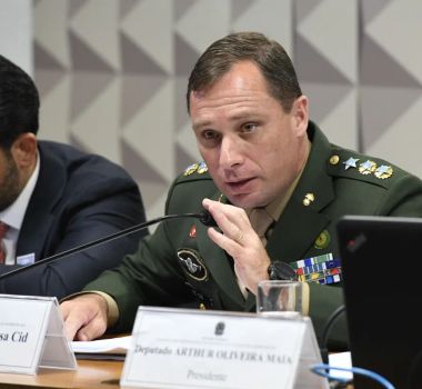 Imagem - Mauro Cid deve manter salário de tenente-coronel ao ir para a reserva do Exército