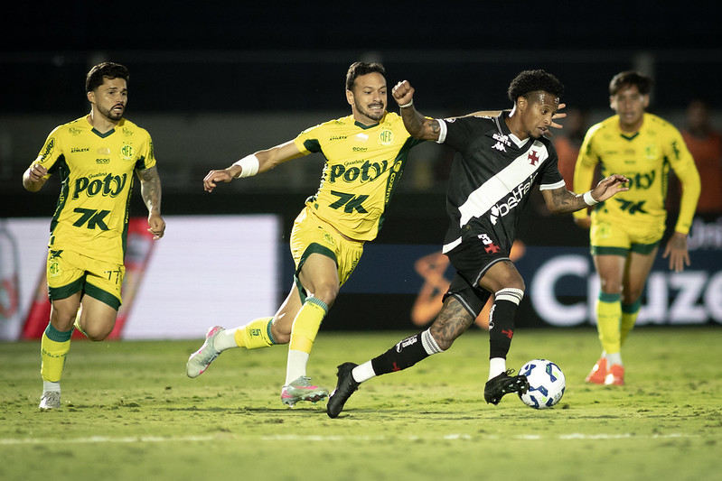 Equipes se enfrentam no Maião - 