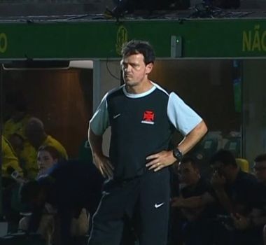 Imagem - Bronca de Fernando Diniz em derrota do Vasco viraliza nas redes
